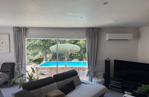 Lauret House | Friendly house and setting for families!