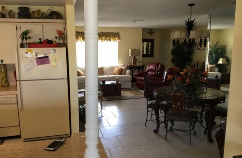 Sun City Center House | Fully furnished 2-bedroom house on Lake in Sun City Center, community pool