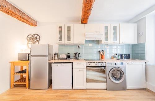 La Celle-sous-Gouzon Apartment | Fully renovated flat Rossetti with Air Conditioning