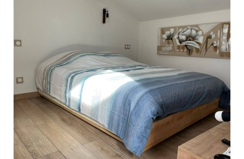 Meyreuil Apartment | Fully renovated 2* T2 apartment