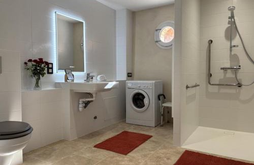 Thiel-sur-Acolin House | Gîte Écologique Accueillant en Sologne Bourbonnaise, Animaux Acceptés, Parking - FR-1-489-614