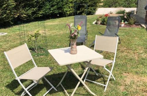 Bellenaves House | Gîte de Charme en Auvergne avec Animaux Acceptés - FR-1-489-595