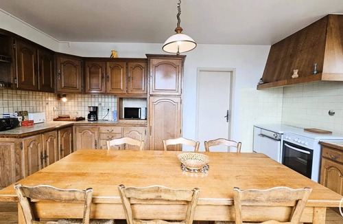 Aix Villa | Gîte de France (sleeps 11)
