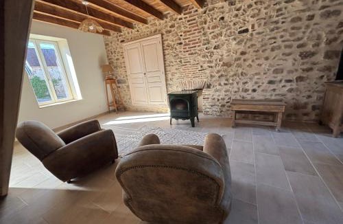 Le Mayet-de-Montagne House | Gîte de Fumouse