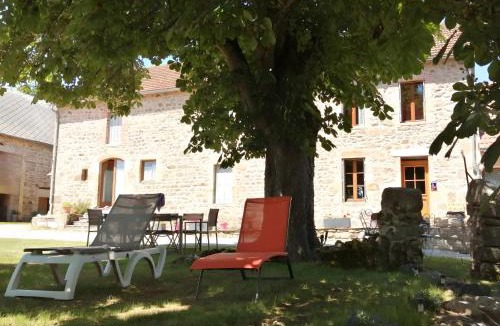 Charensat House | Gîte La Picolina