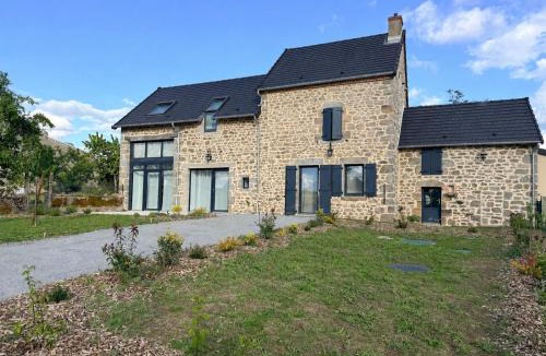 Mainsat House | Gîte Le Granit des Champs