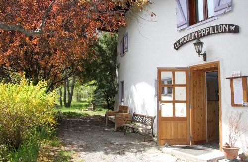 LʼArgentiere-la-Bessee Hostel | Gîte Le Moulin papillon
