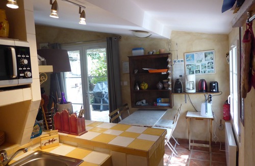 Auriol Cottage | Gîte Notre Cabanon in Provence for "green" living