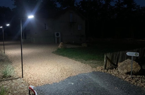 Gilly-sur-Loire House | Gîte pleine nature proche Le Pal, Thermes Bourbon
