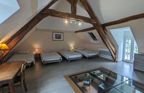 Sarzay House | Gîte spacieux en pleine nature avec grand jardin, activités extérieures, proche sites historiques et commerces - FR-1-591-185