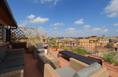 Trastevere Apartment | Garibaldi 2