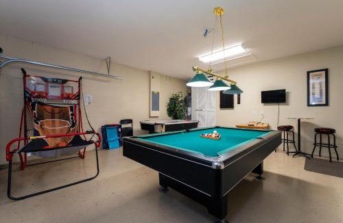West Haven House | Gated,2-Story, Bedroom Downstairs, NE Facing Pool&Spa,Gameroom