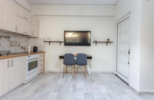 Pyrgos Apartment | George Central Apartment
