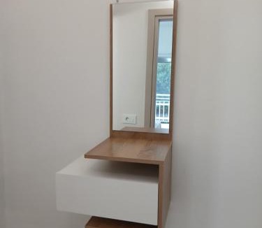 Alikanas Apartment | GEORGIAS Apt,brand new 2025 modern Apt in the center of Alikanas
