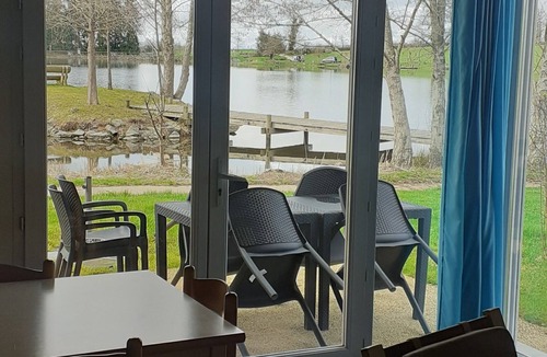 Magnac-Laval House | Gîte 6 pers. Terrace overlooking pond - Indoor swimming pool & free children's fishing