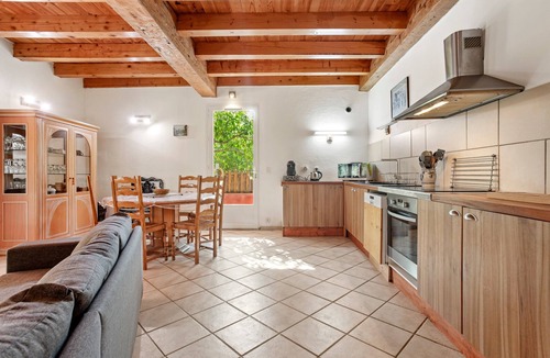 Carnoules House | Gite Baba in a Vineyard