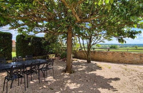 Viry House | Gite en vallée charolaise