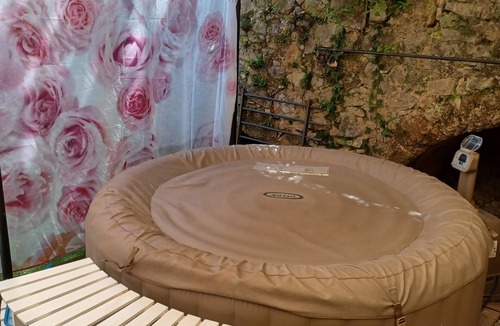 Callas Apartment | Gite "le Riou" 2 Personnes, Jacuzzi en Option Callas-var-provence-verdon