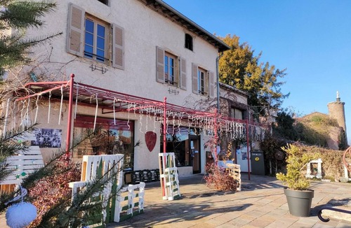 Saint-Haon-le-Chatel Cottage | Gite Saint-Haon-le-Châtel, 3 bedrooms, 11 persons