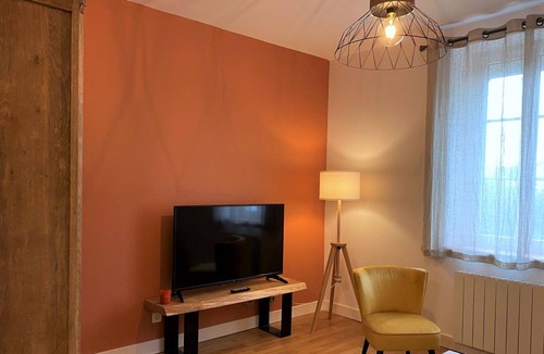 Villeneuve-sur-Allier Cottage | Gite Villeneuve-sur-Allier, 2 bedrooms, 4 persons