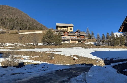 Arvieux Apartment | Gites Simond welcomes you to Arvieux in the heart of the Queyras Regional Park,