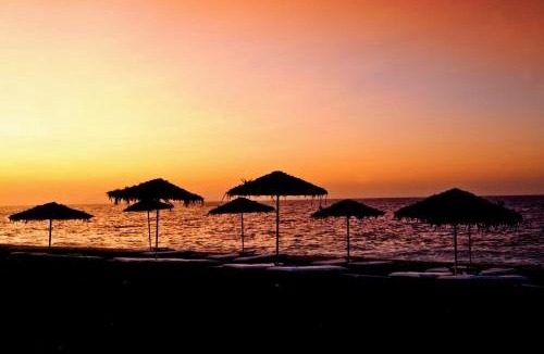 Perivolos Apartment | Glaros Beach