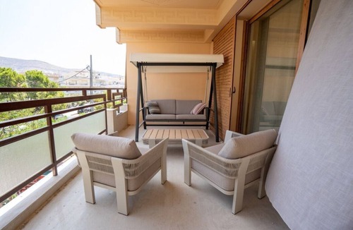 Glyfada Condo | Glyfada Prime A38 Suite