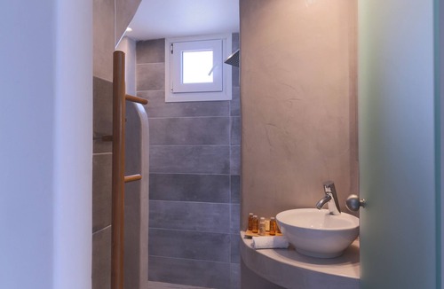 Agios Georgios Hotel | Glykeria Mini Suites