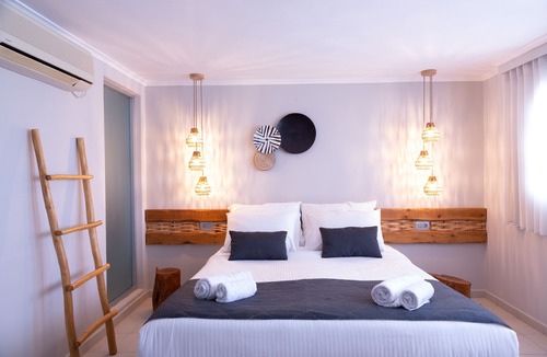 Agios Georgios Hotel | Glykeria Mini Suites