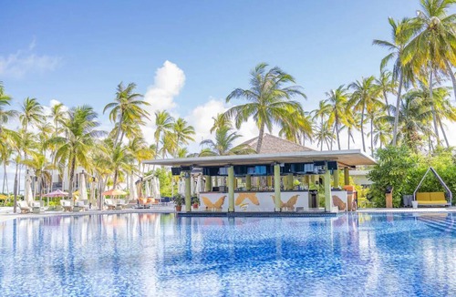 Farukolhufushi Island Hotel | Gold Beach Villa, 2 Twin Bed, Direct Beach Access, Hard Rock Maldives