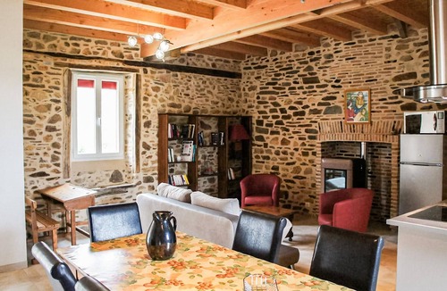 Saint-Priest-les-Fougeres House | Gorgeous home in Saint-Priest-les-Fougè