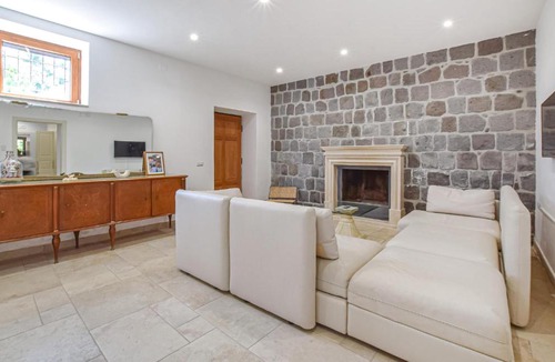Caiazzo House | Gorgeous Home In Caiazzo