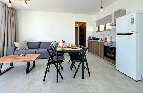 Evrostina House | Gorgeous home in Xylokastro with WiFi