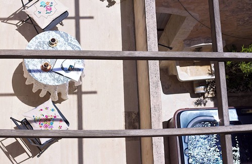 Atsipopoulo House | Grand Palazzo, medieval tower and old stone home, two houses together