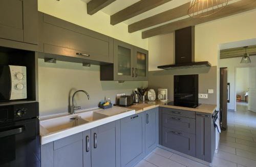 Pouligny-Notre-Dame House | Grande ferme rénovée avec jardin et loisirs à proximité - FR-1-591-155
