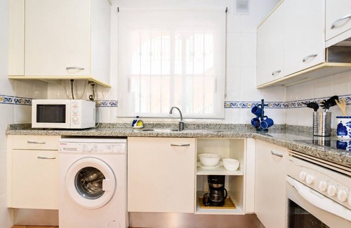 La Quinta Apartment | GreenDay | Apartment with Pool in La Quinta