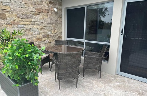 Palm Beach Apartment | Grevillea on the Beach