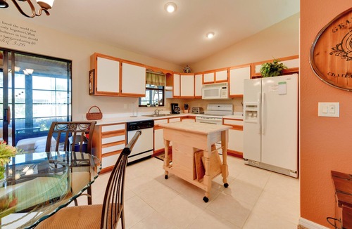 Highland Villa | Grill, Lanai & Pool Access: Charming Sebring Villa