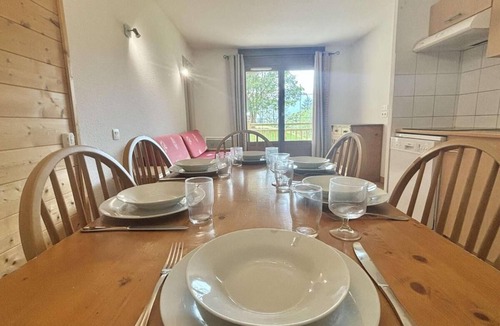 Flumet Apartment | Ground floor, terrace, ski locker, 38m², Flumet
