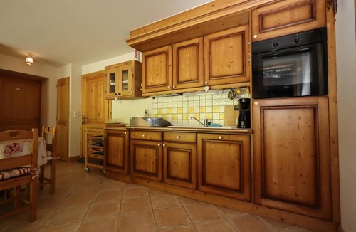 Les Houches Apartment | Ground floor, view mountain, terrace, tv, ski locker, 55m², Les Houches