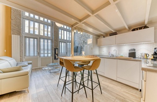 Moliere Vauban Apartment | GuestReady - Stonewall Mezzanine in Brotteaux