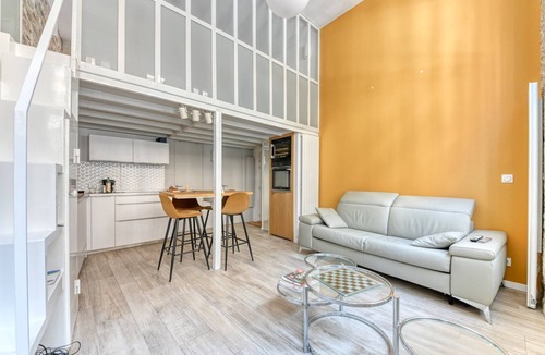 Moliere Vauban Apartment | GuestReady - Stonewall Mezzanine in Brotteaux