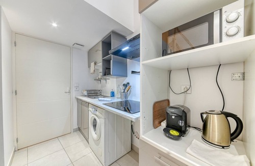 Villette - Maisons Neuves Apartment | GuestReady - Tranquil city escape in the 3rd arr.
