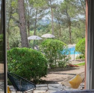 Saint-Marcellin-les-Vaison Hotel | Hôtel La Pinède
