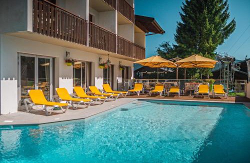 Hirmentaz Hotel | Hôtel Le Christania