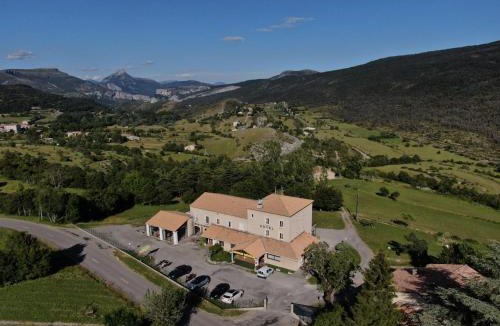 La Palud-sur-Verdon Hotel | Hôtel le Panoramic - Gorges du Verdon