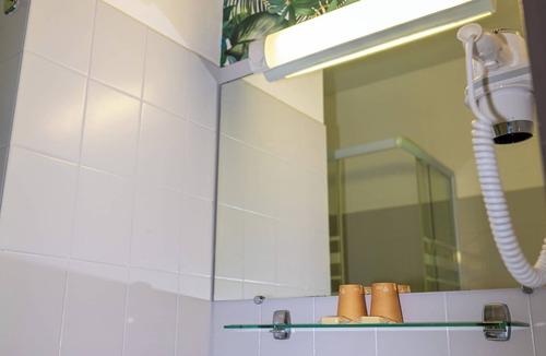 Draguignan Hotel | Hôtel Les Oliviers