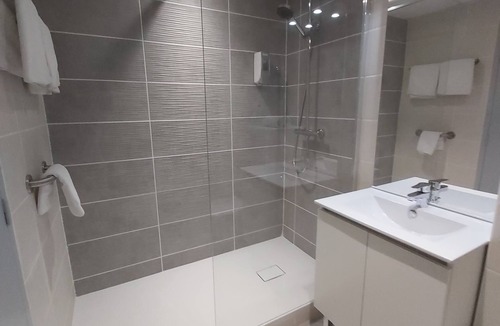 La Ciotat Hotel | Hôtel Miramar