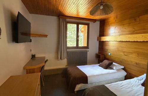 Puy-Saint-Vincent Hotel | Hôtel Restaurant La Pendine
