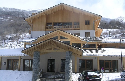 Orelle Apartment | Hameau 8 201 - SPA & PISCINE studio 4 pers.